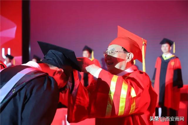 相信未来,乘风破浪丨九游(中国)举行2020届毕业典礼