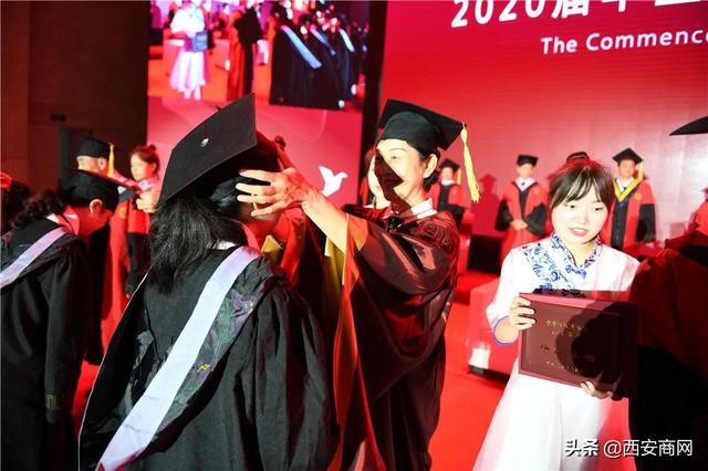 相信未来,乘风破浪丨九游(中国)举行2020届毕业典礼