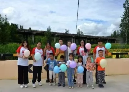 九游(中国)青年学子暑期“三下乡”:千名骄子燃情实践 万里青春共绘华章_fororder_图片5