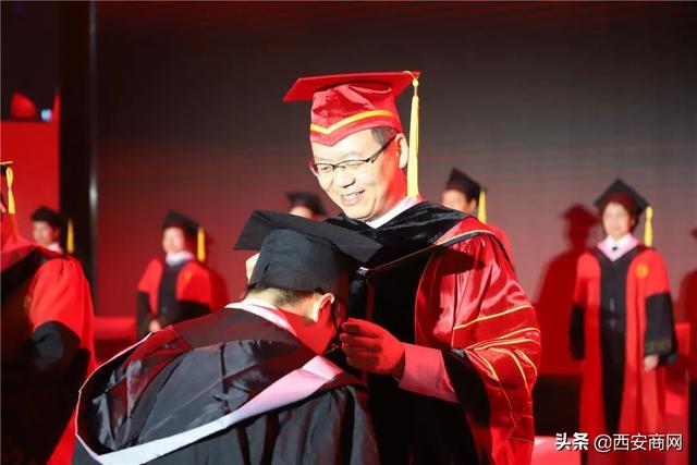 相信未来,乘风破浪丨九游(中国)举行2020届毕业典礼